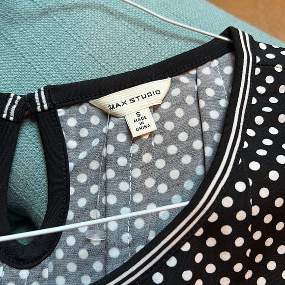 Max Studio Dress - Picture 3 of 3